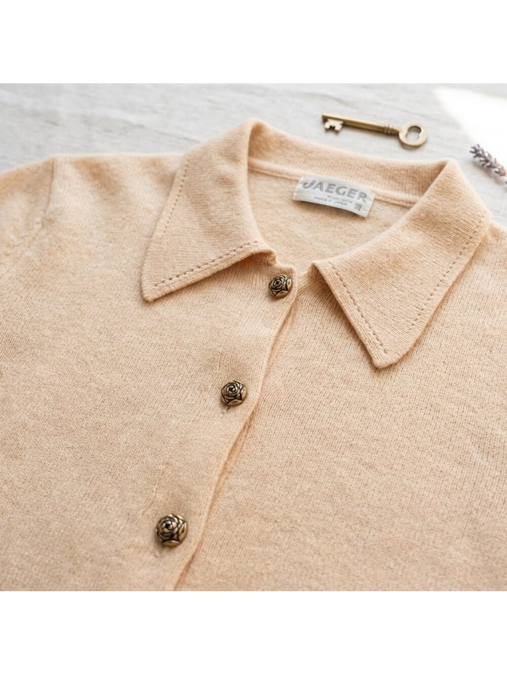 VTG 1970s Jaeger Lambswool Cardigan Dagger Rose Buttons Great Britain Cream M